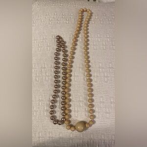 Elegant Beige and Pearl Necklace Set